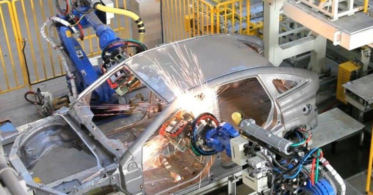 罗曼·斯卡利亚尔：今年国产车产量将达到6万