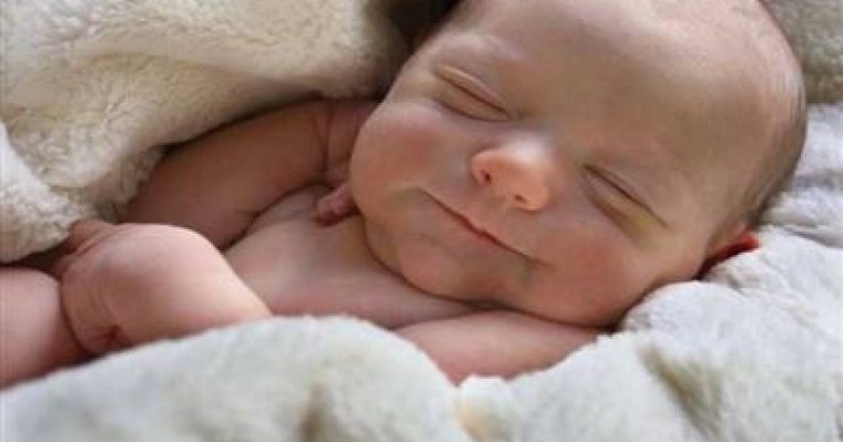 Қырғызстаннан келе жатқан әйел Қазақстан шекарасында босанып қалды