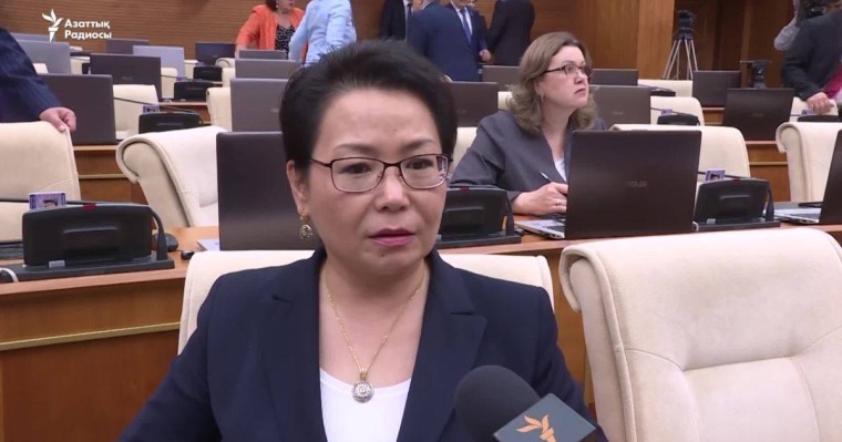 Депутаттар митингіде ұсталғандар жайлы не дейді?