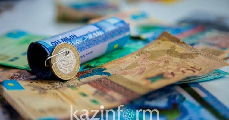 哈萨克斯坦人平均月收入18.6万坚戈