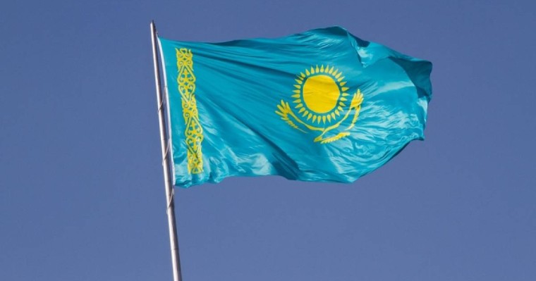 总统称哈萨克斯坦将延续多边外交政策