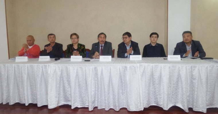 Нұр-Сұлтандағы бақылаушылар дауысты қайта санауды талап етті