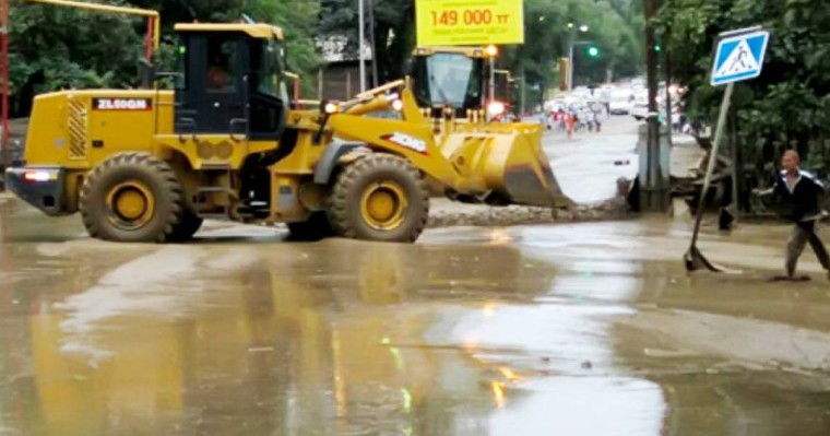 жақын маңдағы ауылдарда жарық пен газ сөндірілді