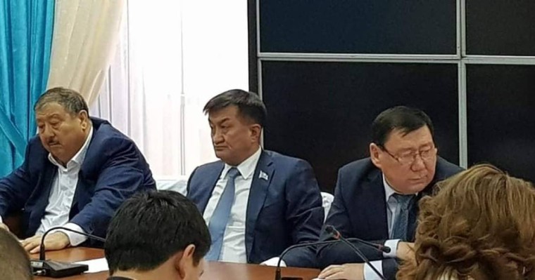 Презентация (слайд): Информатика | Paint графикалық редакторымен жұмыс