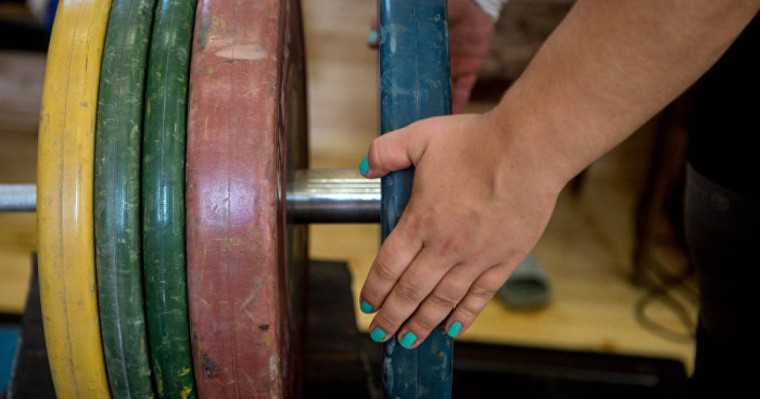 Қазақстандық ауыр атлет қыздар 8 наурыз туралы: "Ондай мереке жоқ"