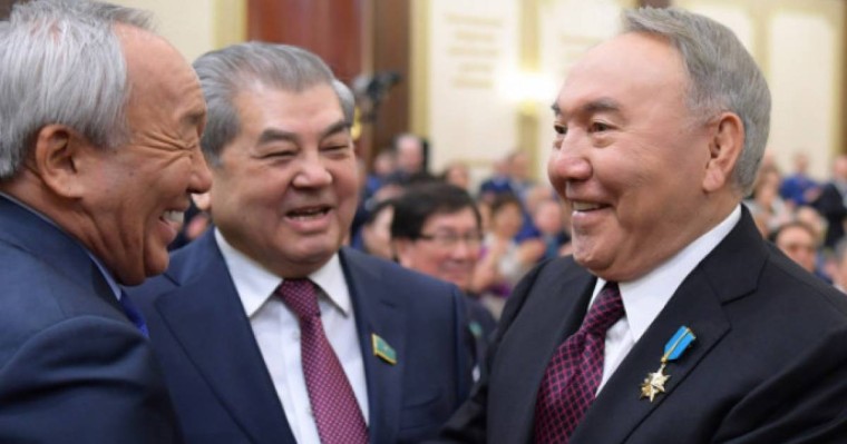 Нұрсұлтандықтар енді жаппай құжат ауыстыруы керек пе