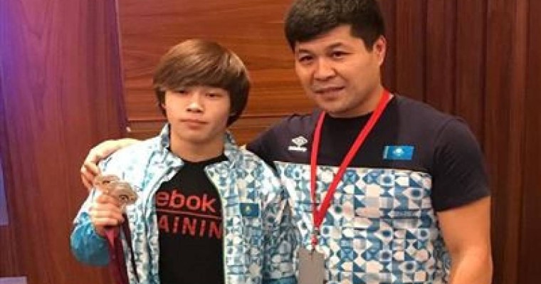 Игорь Сон Катарда ауыр атлетикадан күміс еншіледі