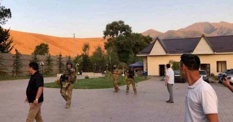 吉警方对前总统阿坦巴耶夫的抓捕行动中有45人受伤