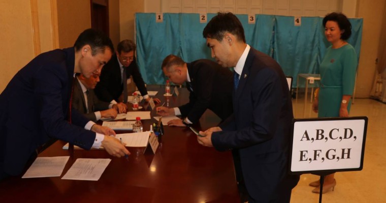 总统大选：哈萨克斯坦驻华大使馆投票站开放