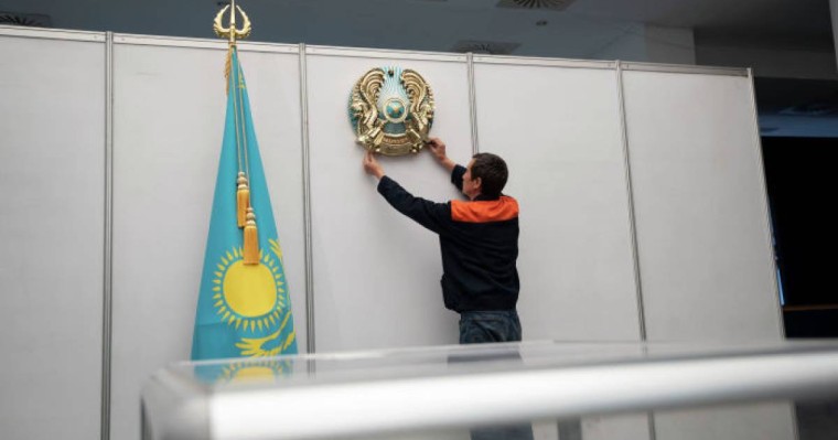 ислам елдеріндегі демократияның дамуына үлес қосады