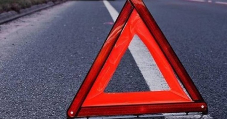 Құлжа тас жолында орын алған ірі жол апатының нәтижесінде үш адам қаза тапты