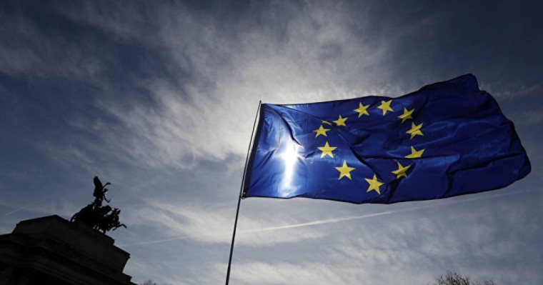 Еуропа да Назарбаевтың отставкасын талқылап жатыр