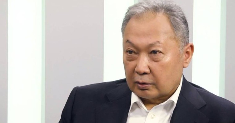 АҚШ Бакиев отбасы ұрлаған 4,6 млн долларды қайтарады