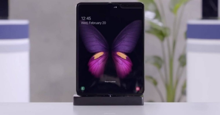 Samsung жаппалы екі смартфон шығармақ