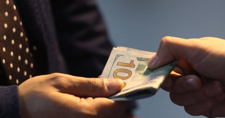 Қоғамдық даму министрлігінің шенеунігі үйқамаққа алынды