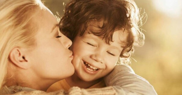 Ұл бала тәрбиелеп отырған аналарға 15 кеңес