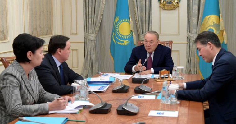 Президент көпбалалы отбасыларға жәрдемақыны 1 сәуірден бастап төлеуді тапсырды