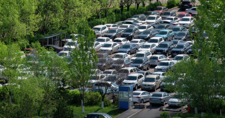 Lada ма, әлде Toyota ма