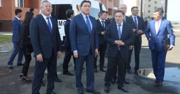 Премьер-министр өңіраралық ынтымақтастық форумына дайындық барысымен танысты