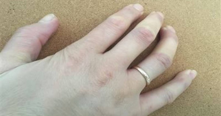 Жаңа түскен келін көпірден секіріп, өлмек болған