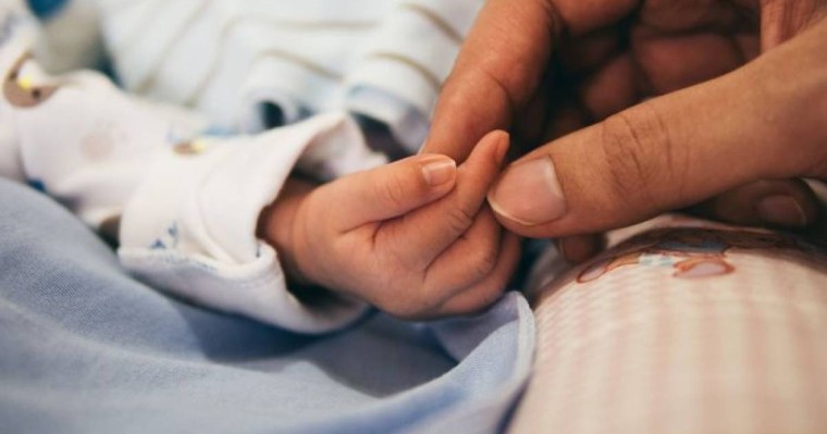 Жамбыл облысының полицейлері жол үстінде жүкті әйелді босандырып алды