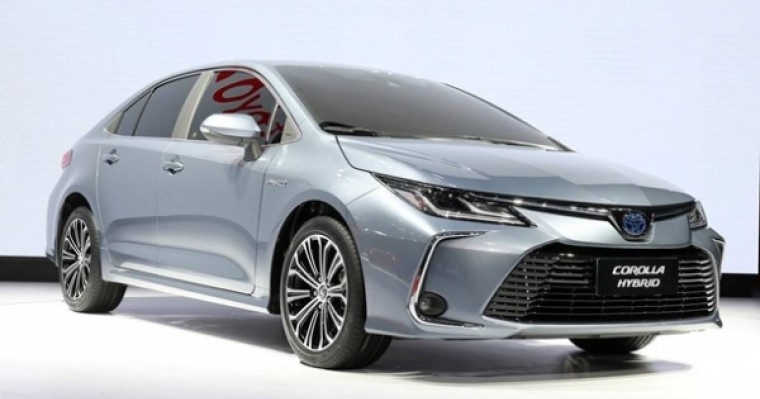 Toyota өзінің жаңа corolla седан сериасындағы көлігін көрсетті