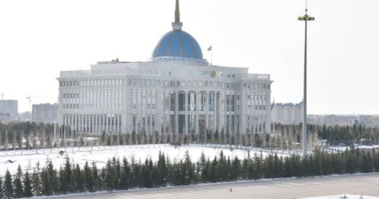 Президент Тоқаев Ақордада алғашқы кеңес өткізді