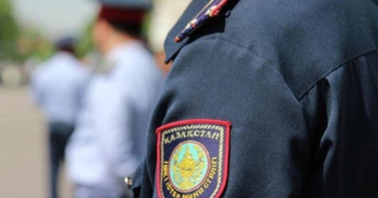 Шу тұрғындары полицейлерге қарсы көтерілді