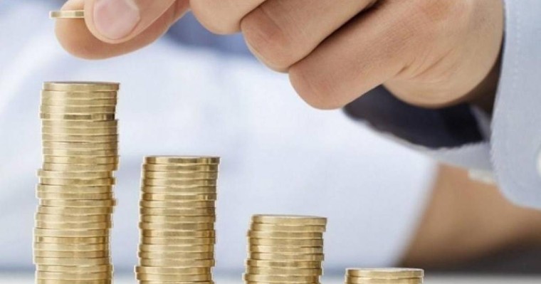 哈萨克斯坦居民存款总额17万亿坚戈