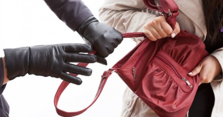 Алматы облысында 58 жастағы әйел адамды тонаған ер адам ұсталды