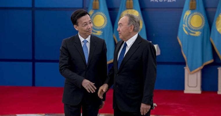 Назарбаев Қытайдың Қазақстандағы елшісімен кездесті