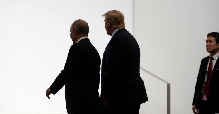 Трамп Путинге орман өртін сөндіру бойынша көмектесуге дайын екенін айтты