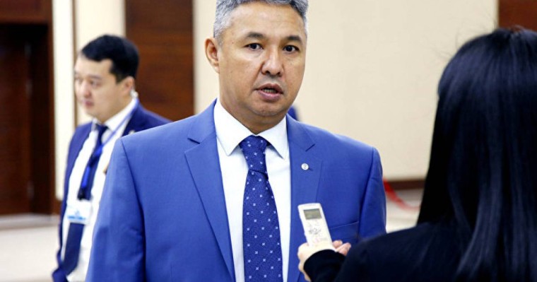 Перуашев Қазақстанның атауын өзгертуді ұсынды