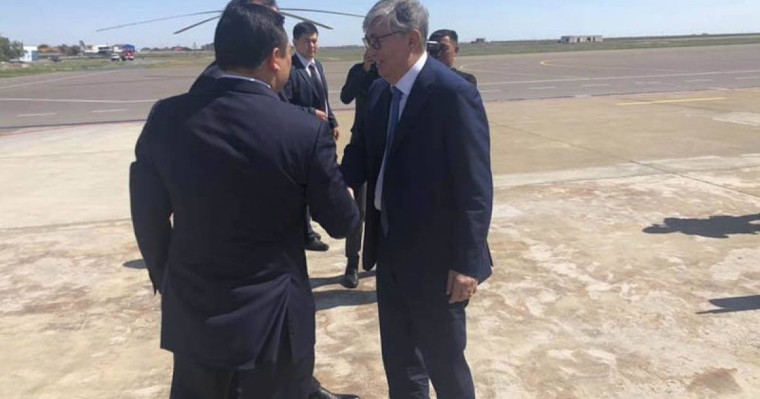 托卡耶夫总统抵达阿特劳州开始工作视察