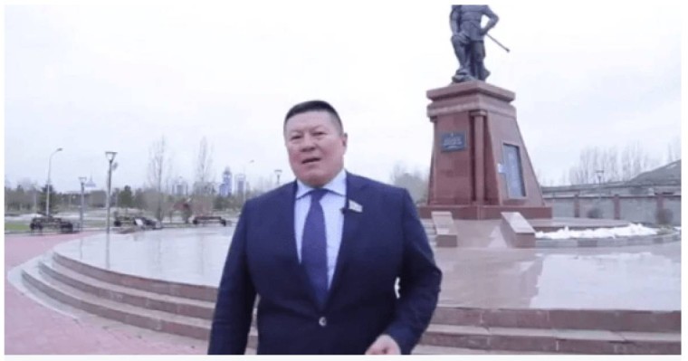 "Алпамыс" жырын жатқа айтқан Бақытбек Смағұл жұртты таңырқатты (видео)