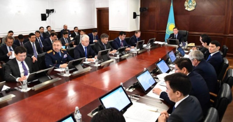 Мамин мамырдан бастап көпбалалыларға пәтер үлестіре бастауды тапсырды