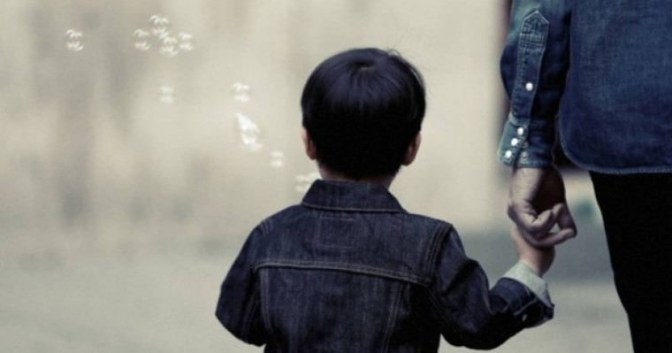 Ұрланған бала 31 жылдан кейін өз отбасын кездейсоқ тапқан