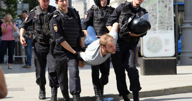 "Әділ сайлау" талап еткен мәскеулік наразылар сотқа тартыла бастады