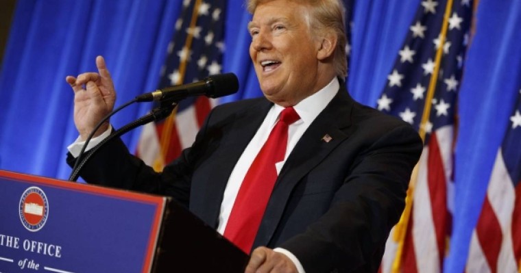 Америкалықтар Трамптың күніне қанша мәрте өтірік айтатынын есептеді