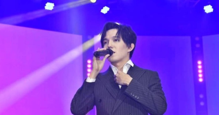 Димаш пен Тасмағамбетов Түркияда туған күнде жүр – видео