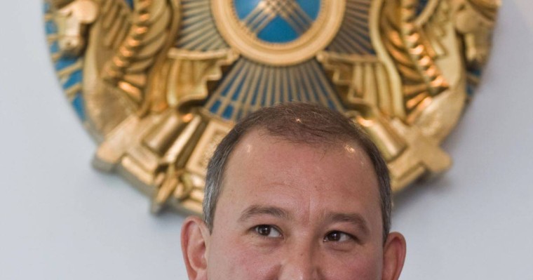 Алматыда бір топ азамат Жәкішевті босатуды талап етті