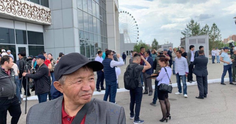 Жүздеген адам қатысқан "Халық құрылтайы" қалай өтті?