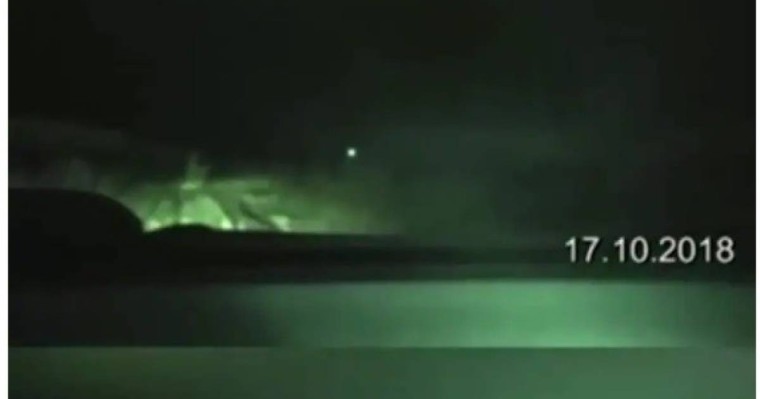 Астана маңында жолды кесіп өткен елес қыздың бейнесі камераға түсіп қалды (видео)