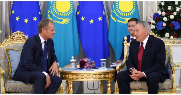 纳扎尔巴耶夫会见欧洲理事会主席图斯克