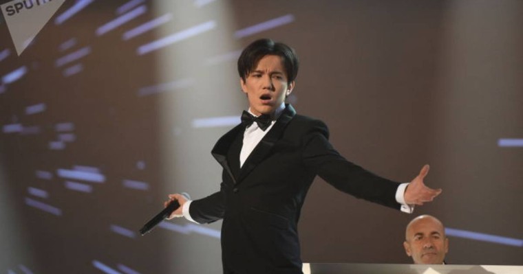 Димаштың Мәскеудегі концерті телеарнадан қашан көрсетілетіні белгілі болды