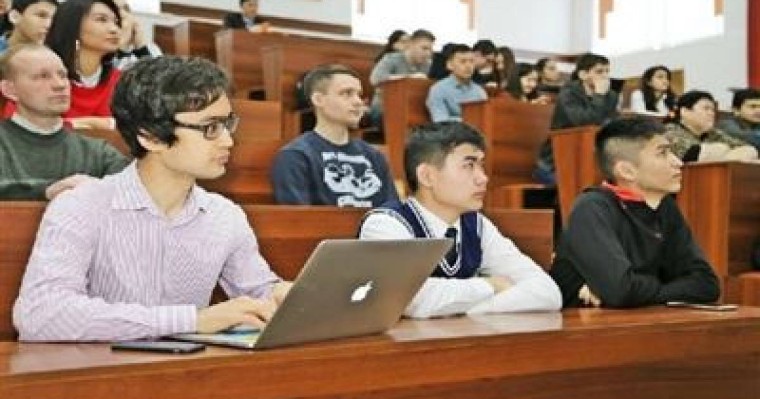 Қазақстанда 1 қаңтардан бастап сырттай білім алу тоқтатылады