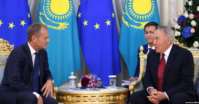 Туск Назарбаевтың билікті тапсыру қадамын жоғары бағалады