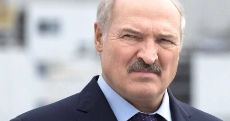 15:25 Лукашенко: "Ортақ валюта рубль болады"