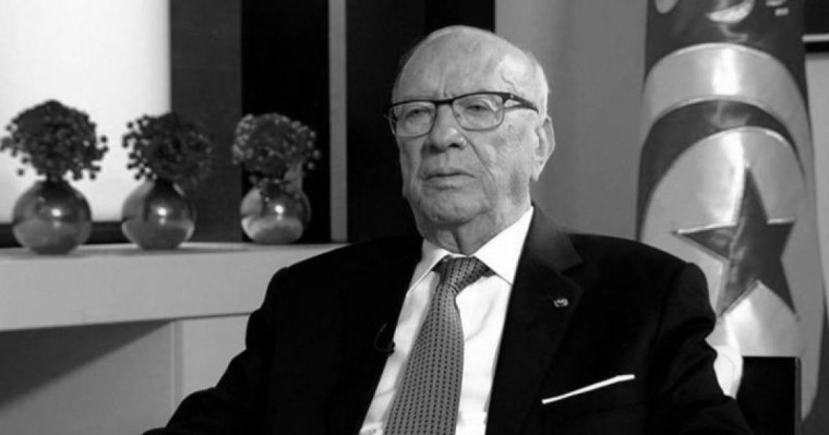 突尼斯总统埃塞卜西因病去世 享年92岁