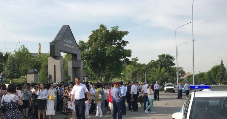 Шымкентте қуғын-сүргін және ашаршылық құрбандарын еске алу митингісі өтті